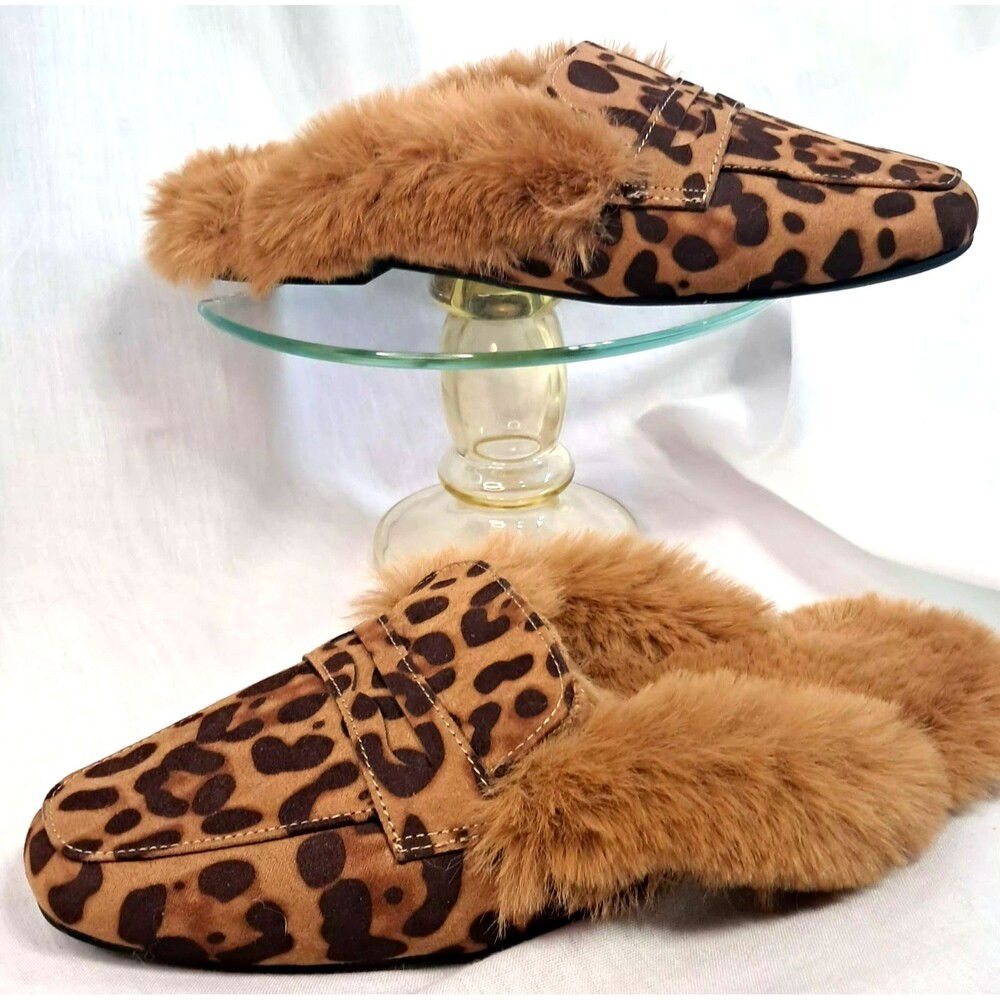 Bamboo Women"s Slipper Brown Faux Fur Leopard Cheetah Flat Mules Size US 7 M